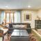 Charming Savage Home with Yard 18 Mi to Minneapolis