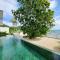 Luxury Beachfront 4 Br AMANA Villa at Ta-Ke Residence A - Phuket stad
