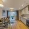 Modern 2 Bed Apartment - Allocated Parking - 温莎