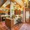 Wonderful 3 Bedrooms & 3 Bathrooms Home