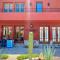Extraordinary 3bedrooms home with private pool