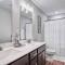 A Taste of Luxe *Upscale Condo*
