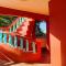80 Bar Hostel