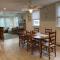 Centrally Located Cape Cod Close To The Bay And Beach In Surf City - 瑟夫城