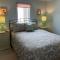 Hear The Ocean From This Well Kept Oceanside Duplex - Brant Beach