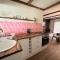 The Karri Hideaway- Sauna and Spa!
