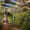The Karri Hideaway- Sauna and Spa!