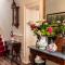 Beautifully restored soldier's barracks to sleep 10 people - Clarecastle