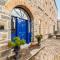 Beautifully restored soldier's barracks to sleep 10 people - Clarecastle