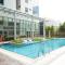 1 BR with balcony in Uptown BGC