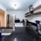 Mins to Broadway Large 2Br-2Ba family unit for up to 6 guests with Private Balcony and Optional private parking - Nashville