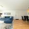 Minutes to Broadway Large 2B-2Ba family unit for up to 8 guests with Private Balcony and Optional private parking - Nashville