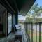 Minutes to Broadway Large 2B-2Ba family unit for up to 8 guests with Private Balcony and Optional private parking - Nashville