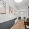 Panoramic Sea Views - Stunning 3BD Apt & Balcony