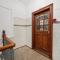 Panoramic Sea Views - Stunning 3BD Apt & Balcony