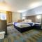 New Victorian Inn & Suites Omaha - Omaha