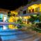 Hotel Pelican Bay