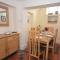 3 Bed in Lyme Regis WESLO - Combpyne