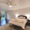 The Charming Home with a Pool - يوبا سيتي