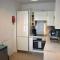 Lux 2-Bed Apt Central Location Balcony & Parking - 雷丁