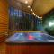 Bison Boot Lodge & Tipi - Hot Tub - Fireplace - Брокен-Боу