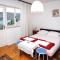 Apartments by the sea Marina, Trogir - 2791