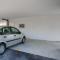 Apartments with a parking space Promajna, Makarska - 22264
