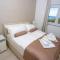 Apartments with a parking space Promajna, Makarska - 22264