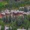 Elkhorn Lodge