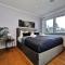 BohnApartments Luxury Villa Berlin - 210qm - Wintergarten - Kamin - 4 kostenlose Parkplätze - 6 Schlafzimmer - Neubau - Luxusausstattung