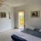 Traumhaus am Hang mit privatem Pool