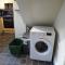 Family Home Near City Centre - New KING bed!