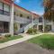 Runaway Bay 283 condo - برادنتون بيتش