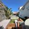 Del Sol Suites