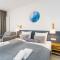 Aquamarina Prima Holiday Studios by the BEACH by Noclegi Renters