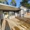 Chalet cosy avec terrasse, 6 couchages, piscine chauffée, proche plage et commerces - FR-1-361-477