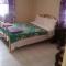 #1 princess self catering apartments, 230mt to senegambia business strip. - Кололи