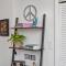 Peaceful, fun, & funky round home with pool table - Arden