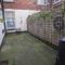 QS Large 5 bedroom Terrace House - Redcar