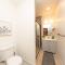 McCormick 5Br 4Ba Luxury Suite for groups up to 12 guests with Optional parking and Gym access - شيكاغو