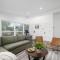 Renovated 2BR 1BA Flat Close to 25th Street Fun