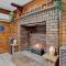 Log Cabin and Guest House Sleeps 18 2 Game Rooms