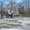 Log Cabin and Guest House Sleeps 18 2 Game Rooms