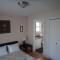 Clean and Quiet 2 bdr 2 bthr private entrance entire guests suite near Coquitlam Center mall and skytrain - Кокуитлам