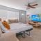 Paradise Oasis with Heated Pool 8 mins from the Beach!