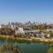 Hip Condo on Maribyrnong River Cityscape Views! - 墨尔本