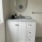 Summit House Armidale - 2 or 4 Bedrooms