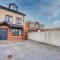 4BR Contractor House in Birmingham w/Parking