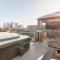 Gorgeous DTLA w/ View + Hot Tub!