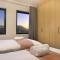 Manhattan 1003